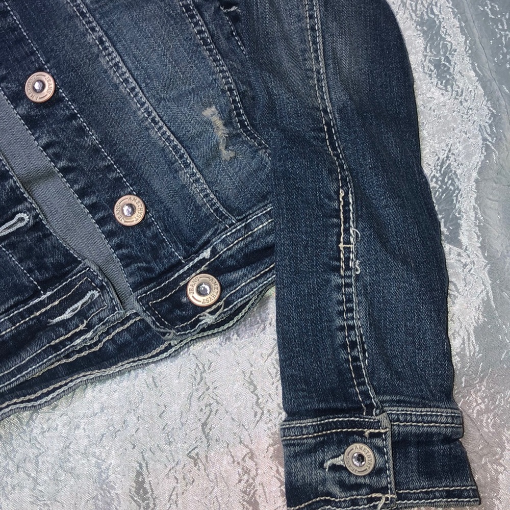 Jean jacket - Picture 2 of 6